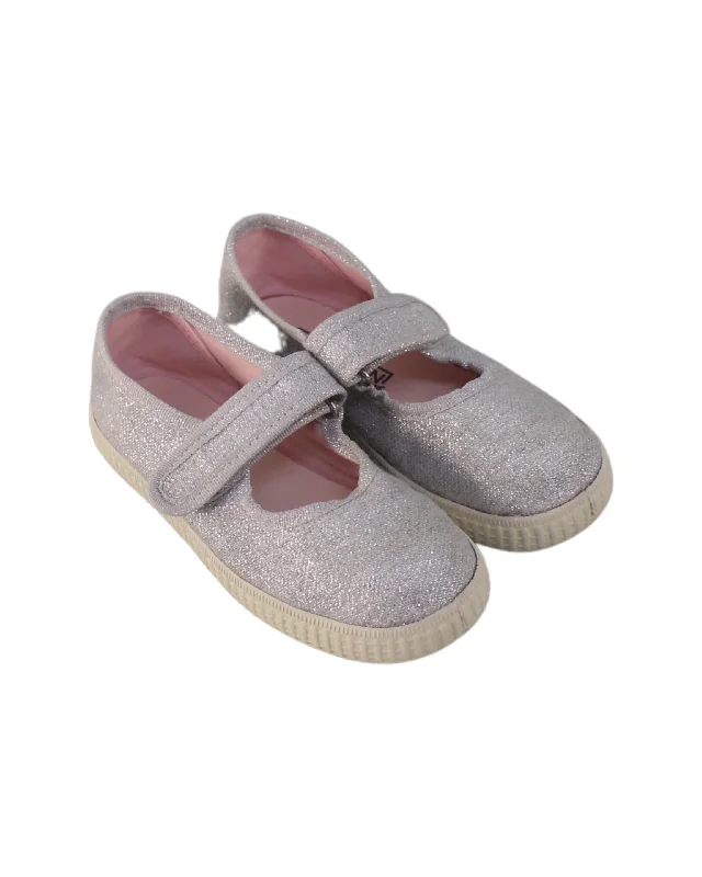 Hampton Canvas Flats 4T (EU27)