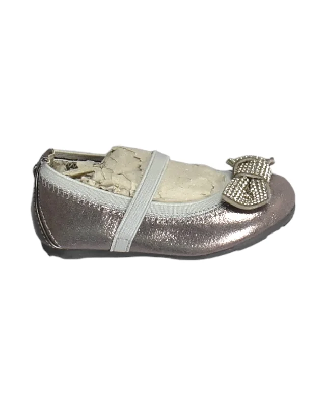 Stuart Weitzman Flats 12-18M (EU21)