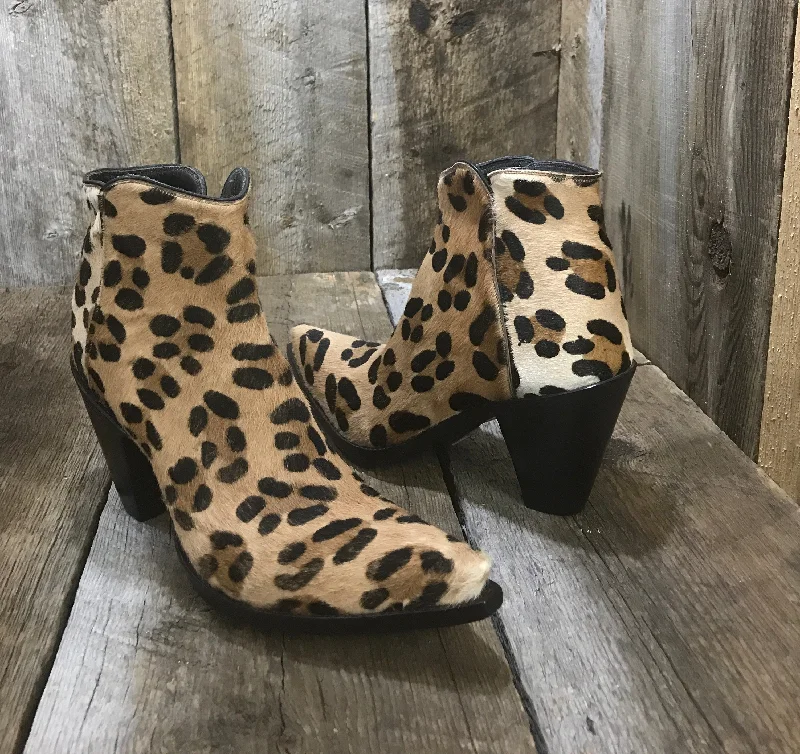 Hair On Leopard Print  Tres Outlaws Flamingo Zipper Boot 1422