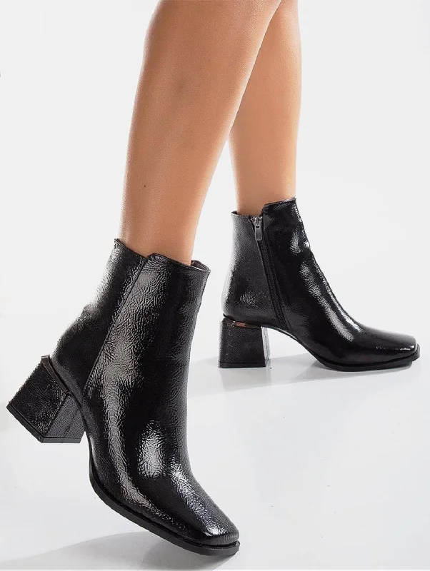 Odette Vegan Leather Boots | Black Patent