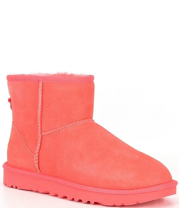 UGG™ Classic Mini II Punch Pink